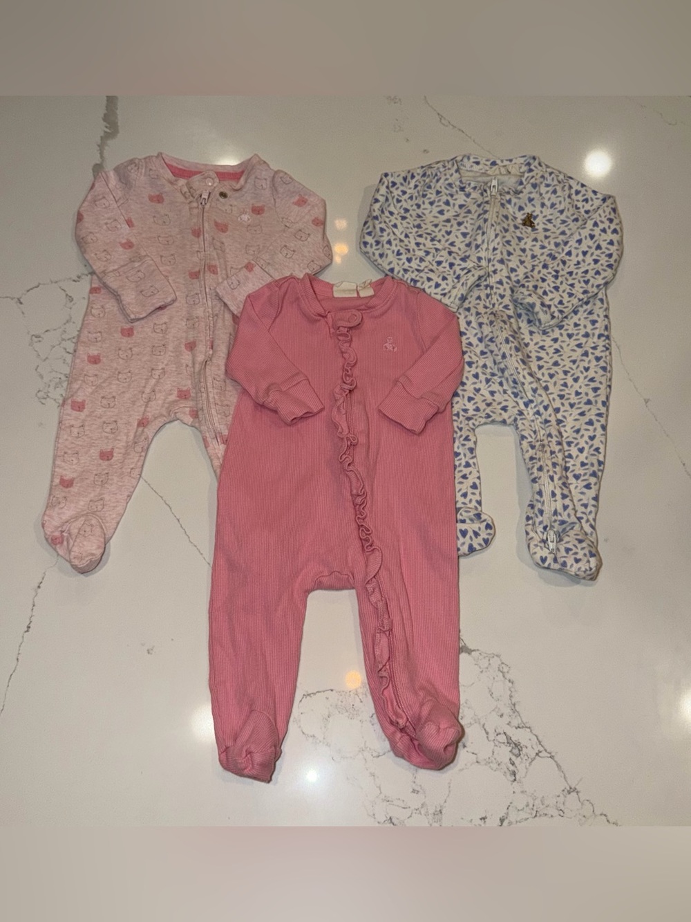 0-3 Months Baby Gap Sleepers (3)